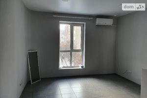 Сдается в аренду офис 24.7 кв. м в нежилом помещении в жилом доме