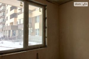 Продається приміщення вільного призначення 40 кв. м в 24-поверховій будівлі
