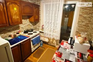 Сдается в аренду 1-комнатная квартира 40 кв. м в Днепре