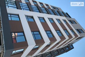 Продается помещения свободного назначения 212 кв. м в 8-этажном здании