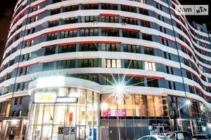 Продается 3-комнатная квартира 75.2 кв. м в Ивано-Франковске