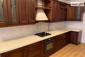 Продается 5-комнатная квартира 250 кв. м в Николаеве