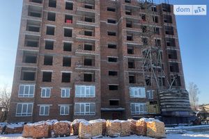 Продається 2-кімнатна квартира 73.27 кв. м у Хмельницькому