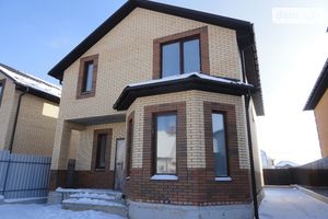 Продается дом на 2 этажа 128 кв. м с балконом