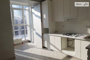 Продається 1-кімнатна квартира 41 кв. м у Хмельницькому