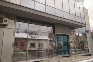 Сдается в аренду торгово-развлекательный комплекс 450 кв. м в 4-этажном здании