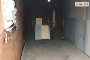 Сдается в аренду отдельно стоящий гараж под легковое авто на 19 кв. м