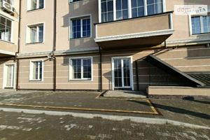 Продается нежилое помещение в жилом доме 42.8 кв. м в 5-этажном здании