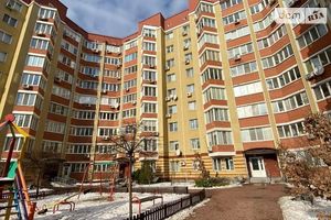Продається 3-кімнатна квартира 104 кв. м у Києві