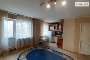 Продается 2-комнатная квартира 45 кв. м в Херсоне