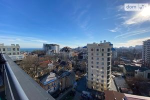 Продается 3-комнатная квартира 135.1 кв. м в Одессе