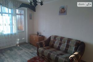 Сдается в аренду 1-комнатная квартира 34.1 кв. м в Черкассах