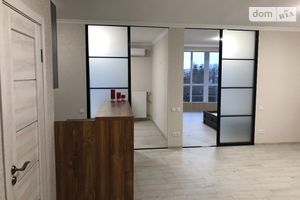 Продается 2-комнатная квартира 72 кв. м в Виннице