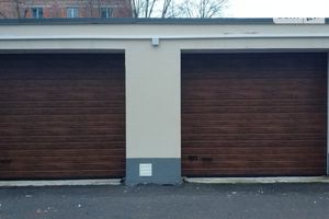 Продается бокс в гаражном комплексе под легковое авто на 20 кв. м