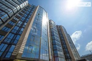 Продається 3-кімнатна квартира 112 кв. м у Дніпрі