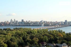 Продається 1-кімнатна квартира 42 кв. м у Дніпрі