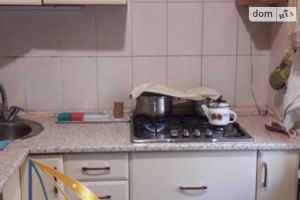 Продается 3-комнатная квартира 55 кв. м в Запорожье