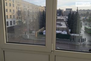 Продается 4-комнатная квартира 103 кв. м в Житомире