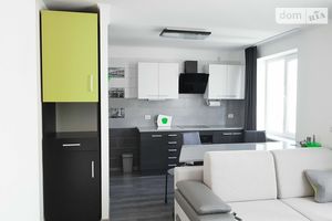 Продается 1-комнатная квартира 32 кв. м в Тернополе