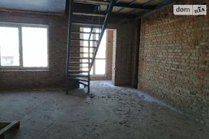 Продается 2-комнатная квартира 68.73 кв. м в Ровно