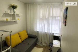 Сдается в аренду 1-комнатная квартира 15 кв. м в Киеве