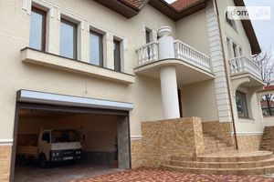 Продається будинок 3 поверховий 500 кв. м з бесідкою