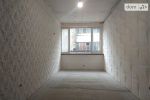 Продається 2-кімнатна квартира 120 кв. м у Херсоні