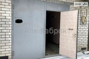 Продається окремий гараж універсальний на 45 кв. м