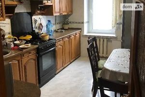 Продається 3-кімнатна квартира 68 кв. м у Хмельницькому