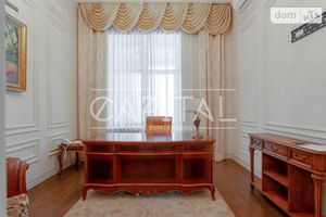 Здається в оренду офіс 430 кв. м в бізнес-центрі