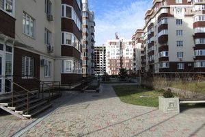 Продается 1-комнатная квартира 25.4 кв. м в Одессе