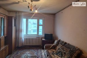 Продается 3-комнатная квартира 70.2 кв. м в Макарове