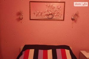 Продается 3-комнатная квартира 63 кв. м в Шостке
