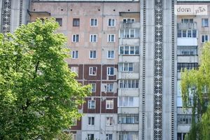 Продається 2-кімнатна квартира 53 кв. м у Тернополі