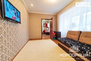 Продается 2-комнатная квартира 51.8 кв. м в Ужгороде