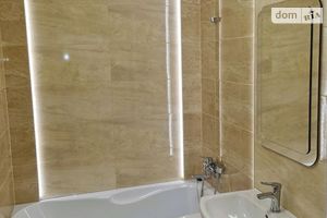 Продается 3-комнатная квартира 57 кв. м в Тернополе