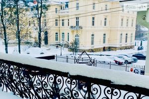 Здається в оренду 3-кімнатна квартира у Львові