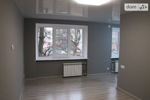 Продається 1-кімнатна квартира 32 кв. м у Запоріжжі