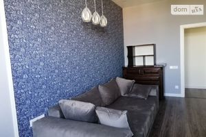 Продается 3-комнатная квартира 79.9 кв. м в Одессе