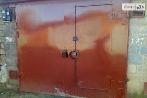 Продається місце в гаражному кооперативі під легкове авто на 36 кв. м