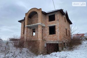 Продается дом на 2 этажа 210 кв. м с беседкой