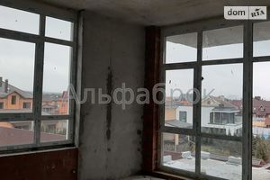 Продается 3-комнатная квартира 99 кв. м в Киеве