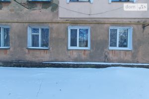 Продается 3-комнатная квартира 42.6 кв. м в Тыврове