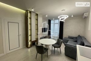 Сдается в аренду 1-комнатная квартира 59 кв. м в Киеве