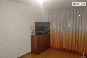 Продается 3-комнатная квартира 65 кв. м в Гнивани