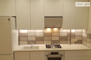 Продається 1-кімнатна квартира 40 кв. м у Дніпрі
