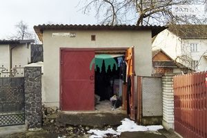 Продается отдельно стоящий гараж под легковое авто на 20 кв. м