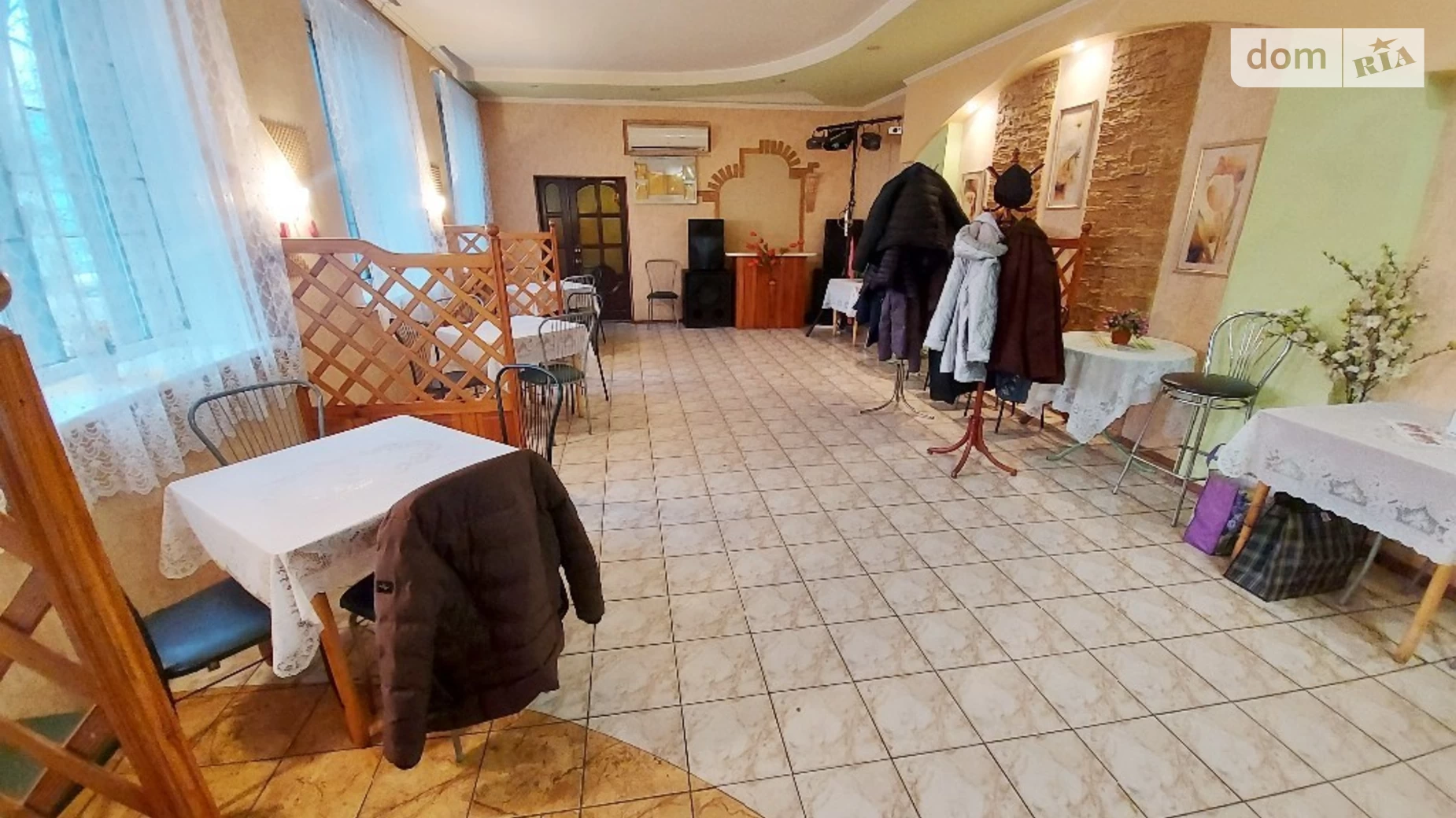 Продается объект сферы услуг 202 кв. м в 4-этажном здании, цена: 90000 $ - фото 3