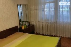 Продается 3-комнатная квартира 67 кв. м в Хмельницком