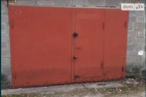 Сдается в аренду место в гаражном кооперативе под легковое авто на 60 кв. м